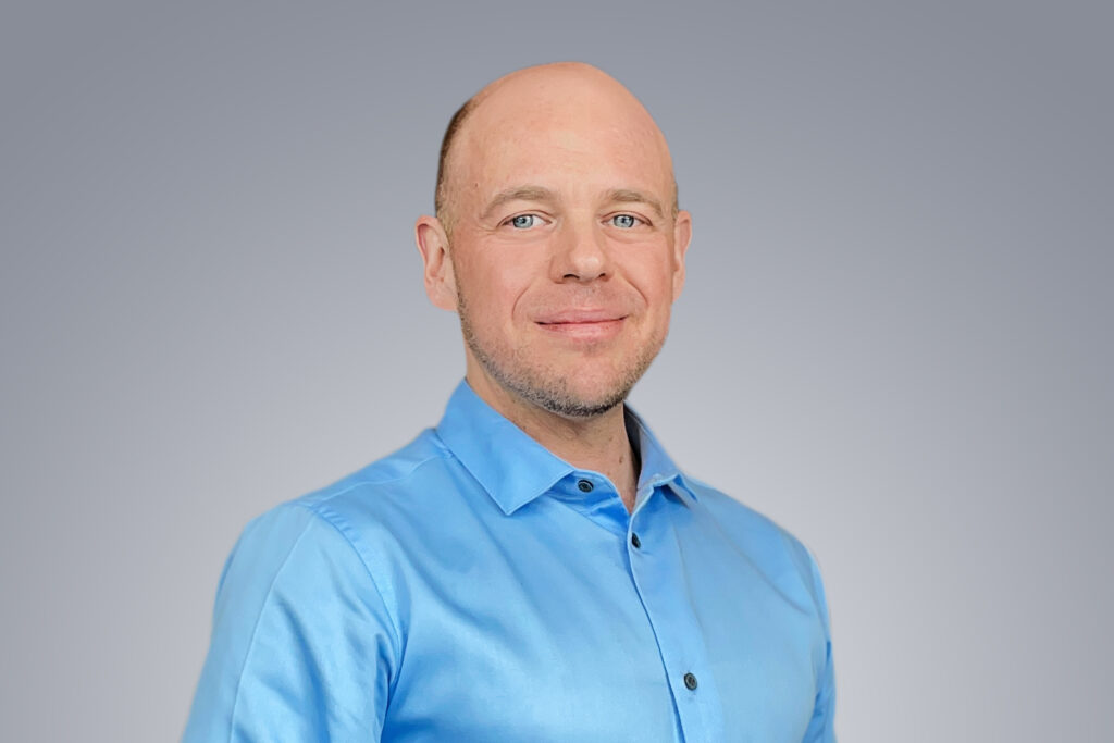 André O'Donnell, M.A, LMHC ao headshot 2023